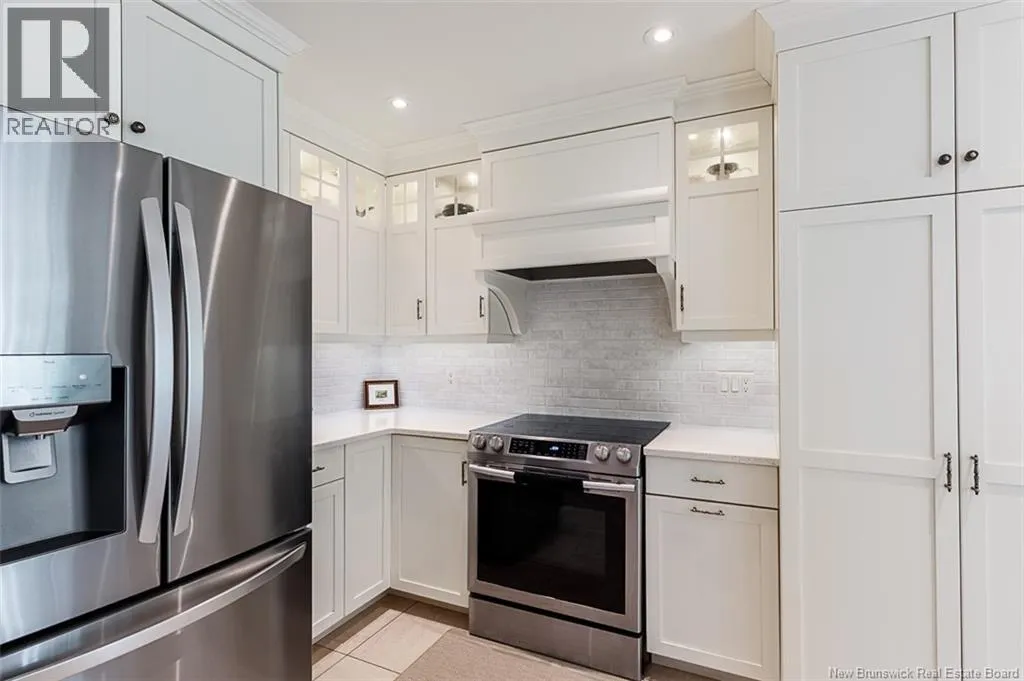 10 Turnberry Court