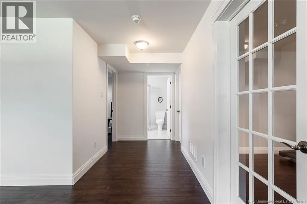 10 Turnberry Court