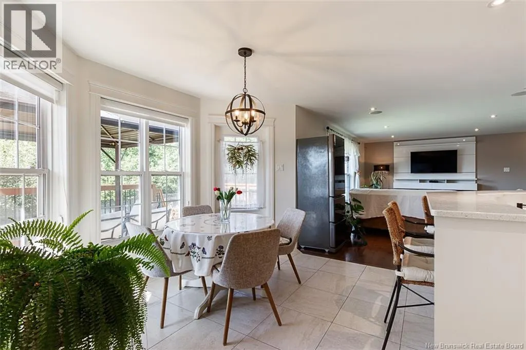 10 Turnberry Court