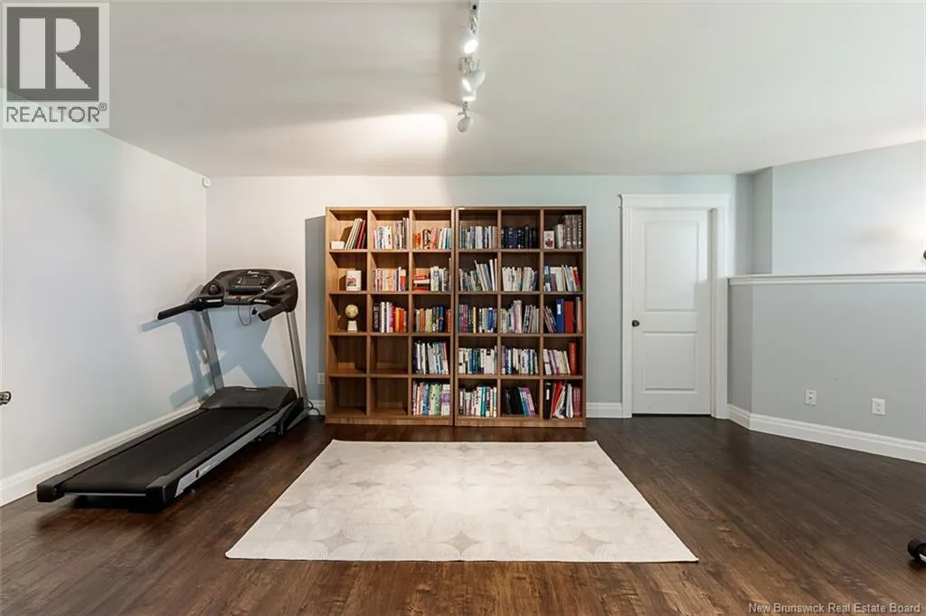 10 Turnberry Court