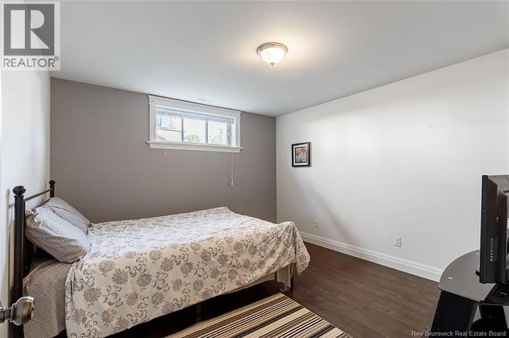 10 Turnberry Court