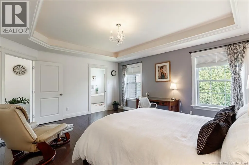 10 Turnberry Court