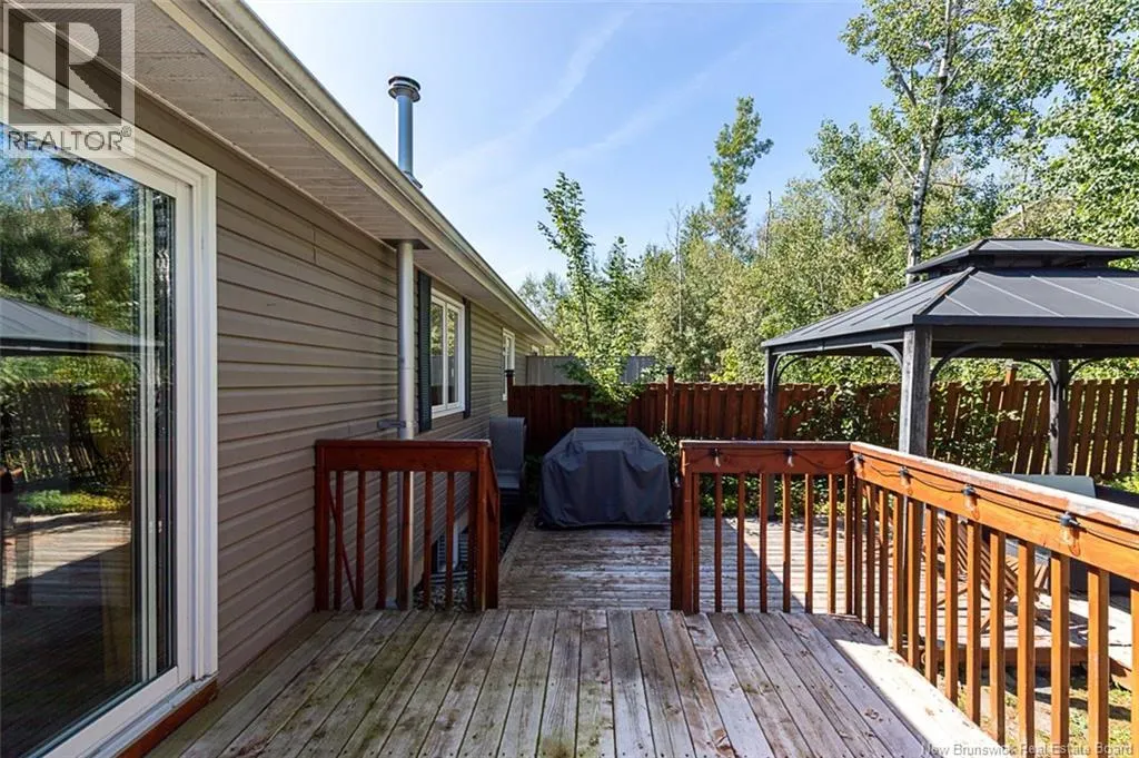 77 Stillwater Drive