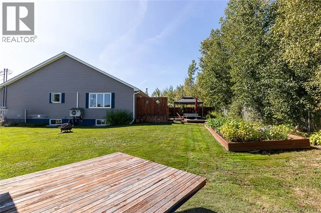 77 Stillwater Drive