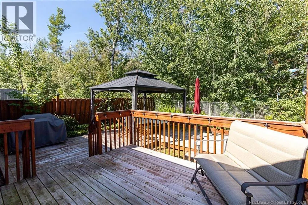 77 Stillwater Drive