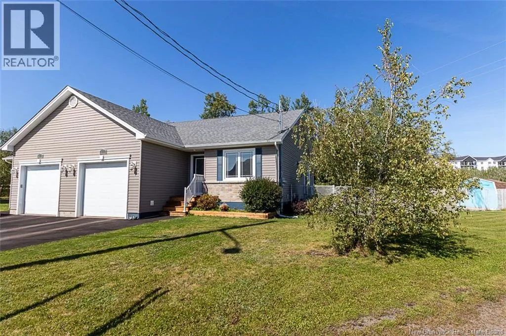 77 Stillwater Drive