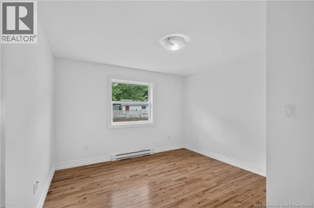 1528 Lincoln Road