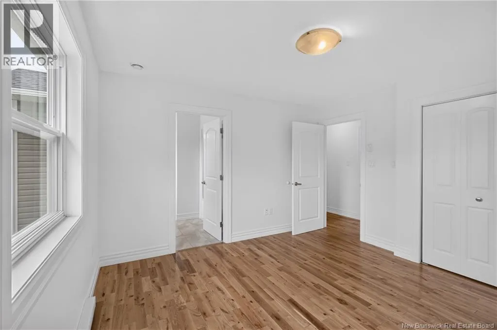 1528 Lincoln Road