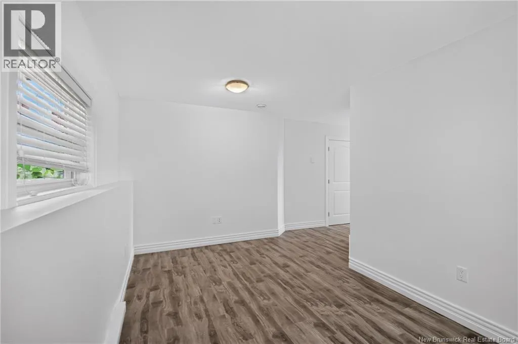 1528 Lincoln Road