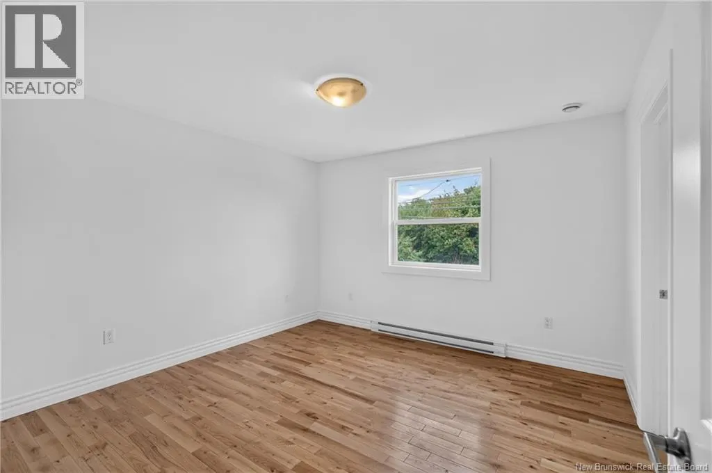 1528 Lincoln Road
