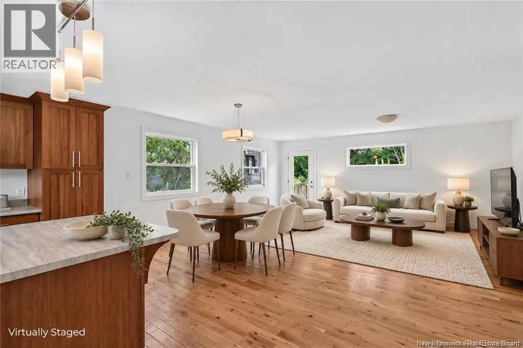 1528 Lincoln Road
