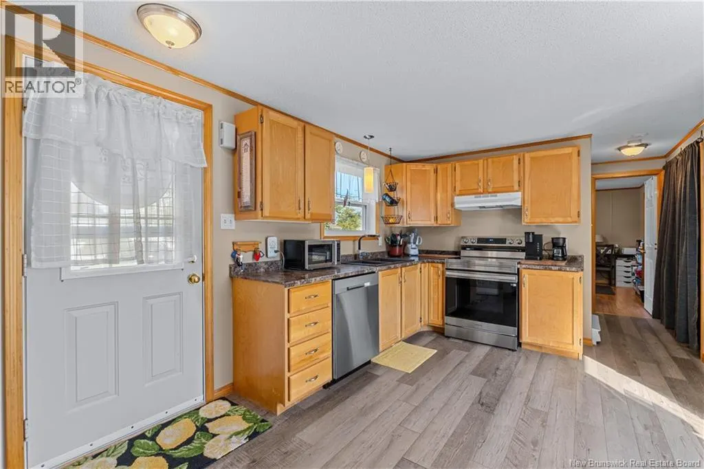 10 Peridot Street