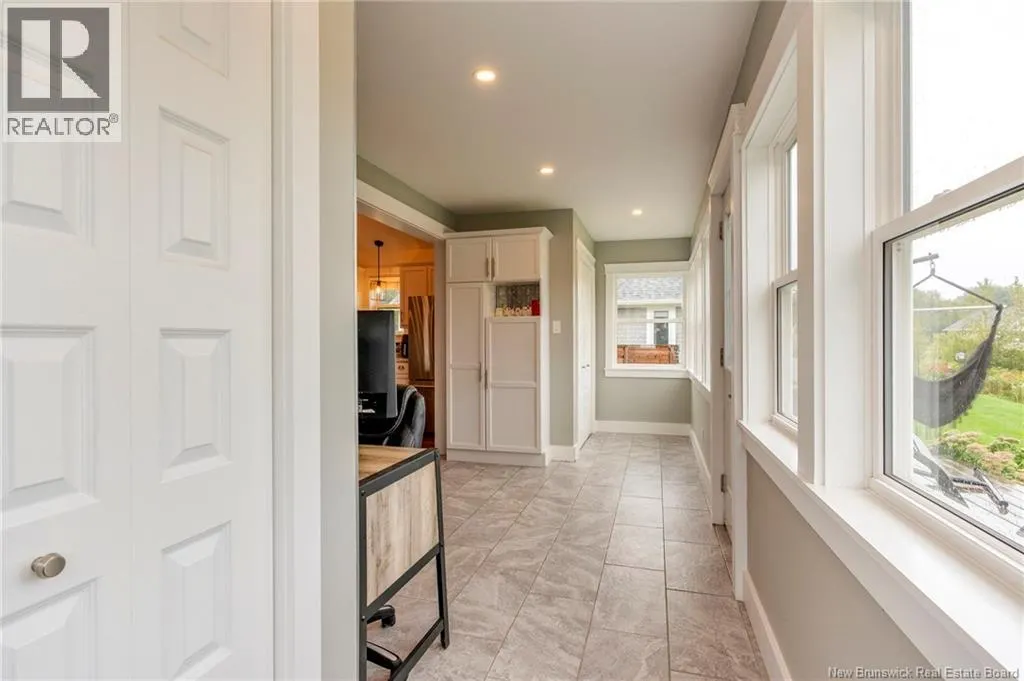 32 Chanis Lane