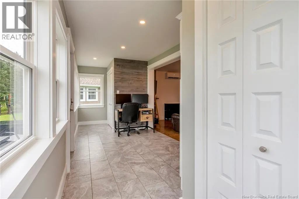 32 Chanis Lane