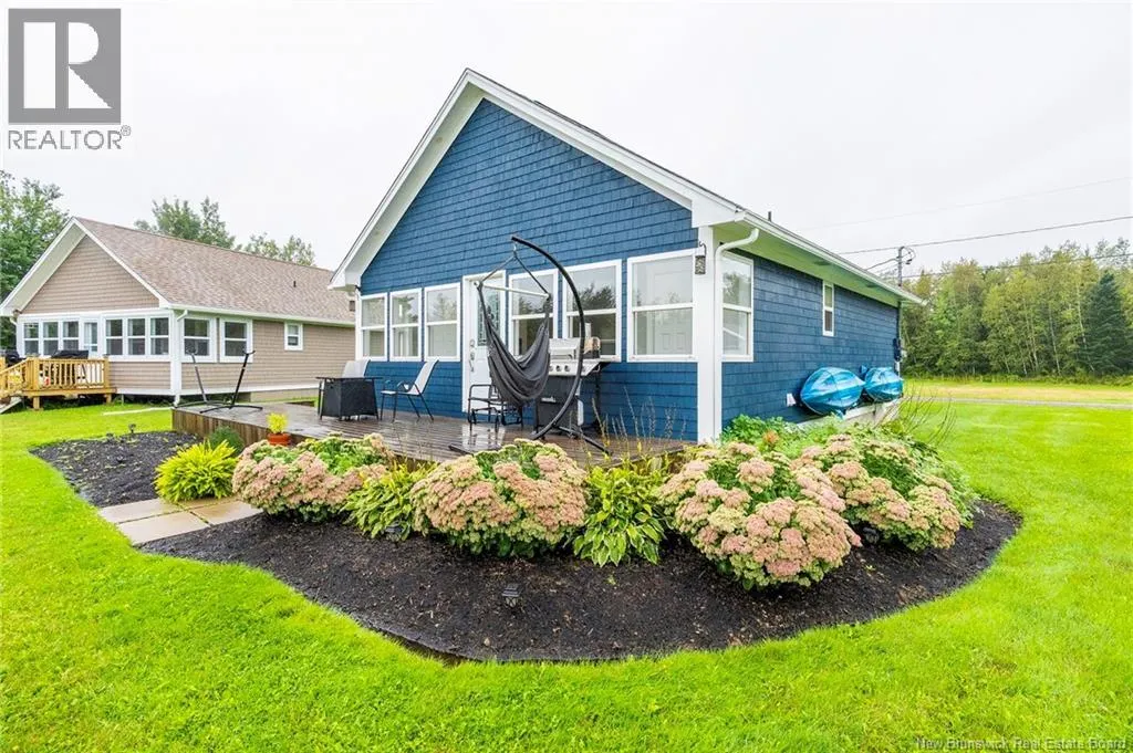 32 Chanis Lane