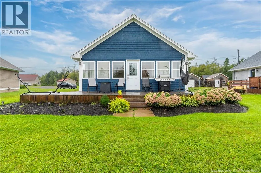 32 Chanis Lane