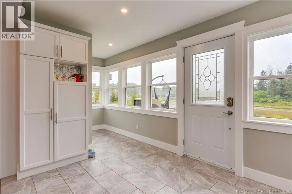 32 Chanis Lane