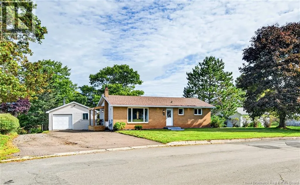 10 Kingsway Crescent