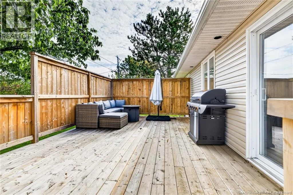 10 Kingsway Crescent