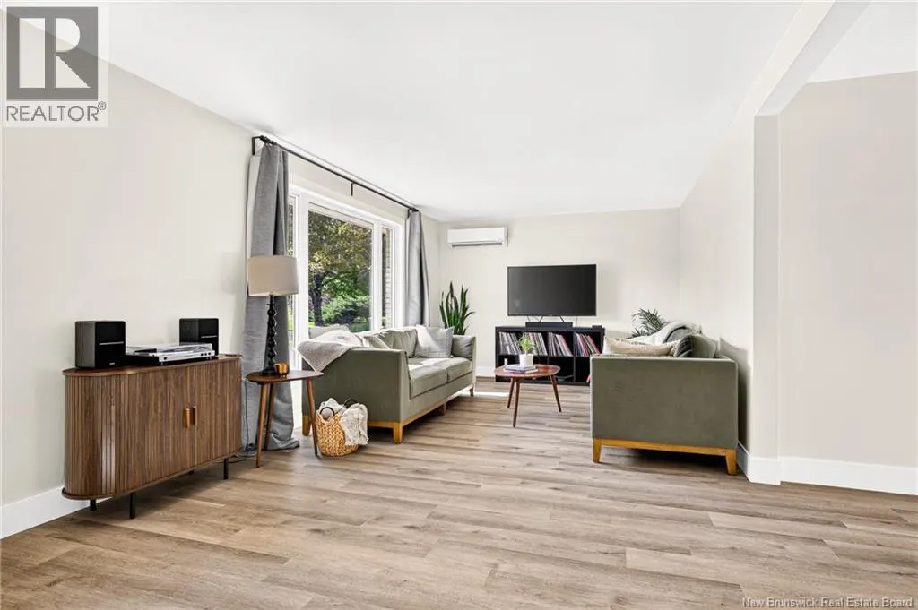 10 Kingsway Crescent