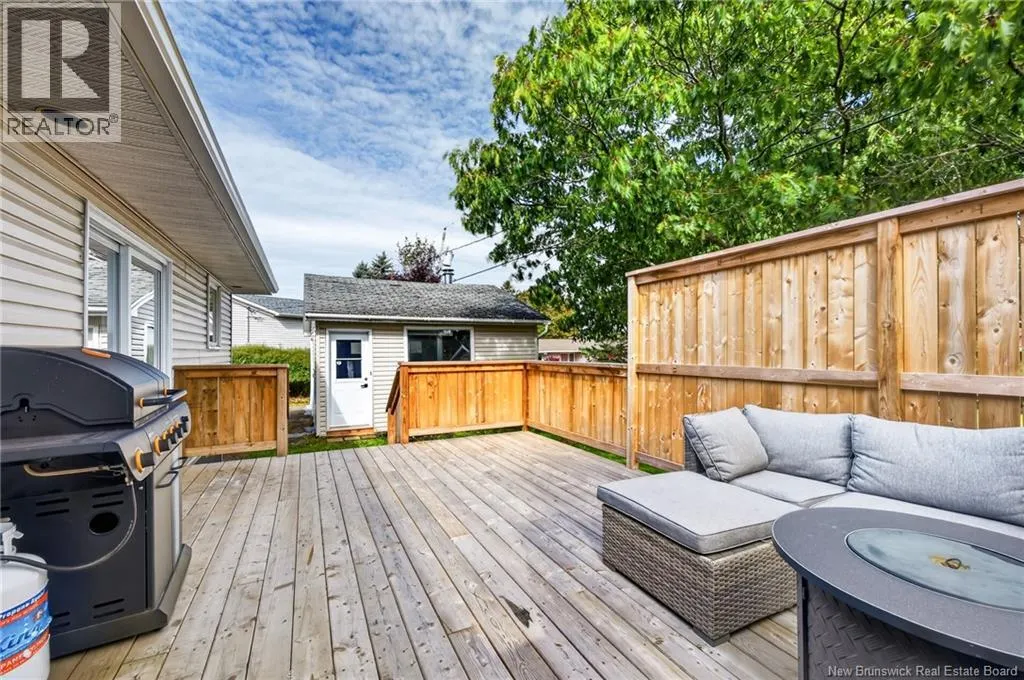 10 Kingsway Crescent