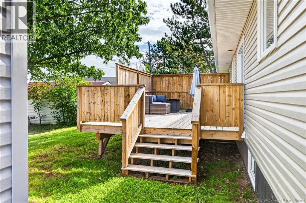 10 Kingsway Crescent