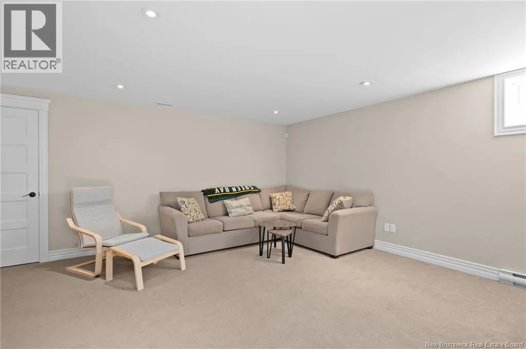 197 Amiens Drive