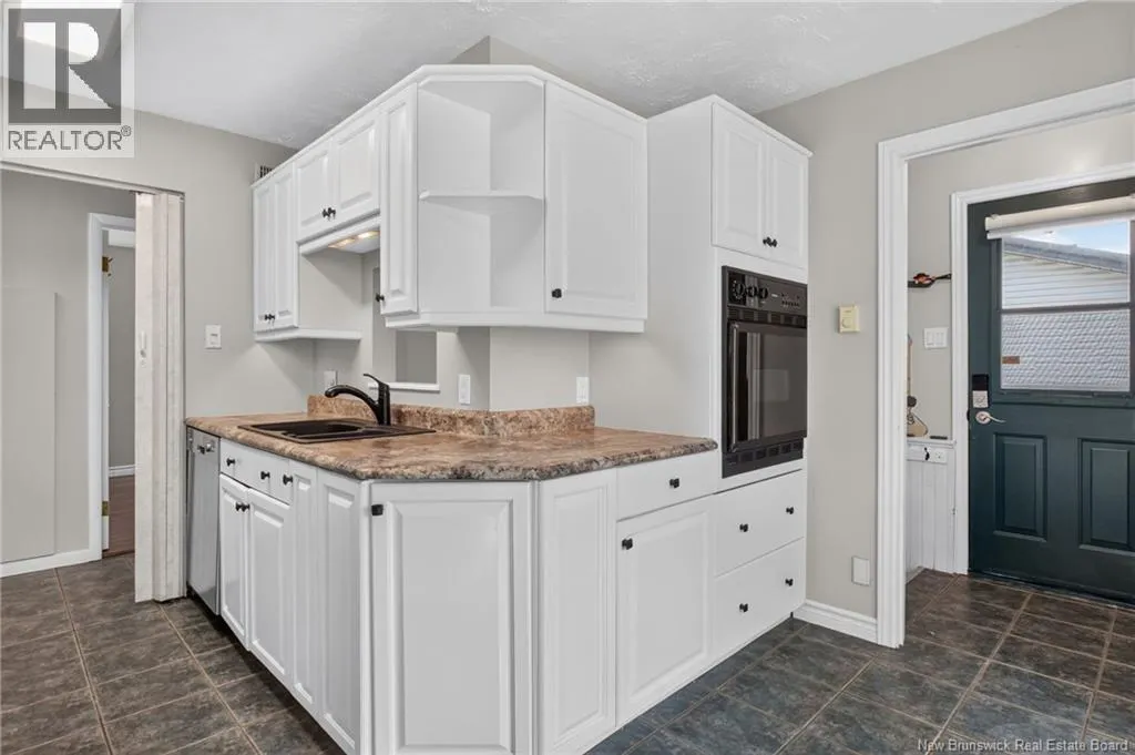 51 Weyburn