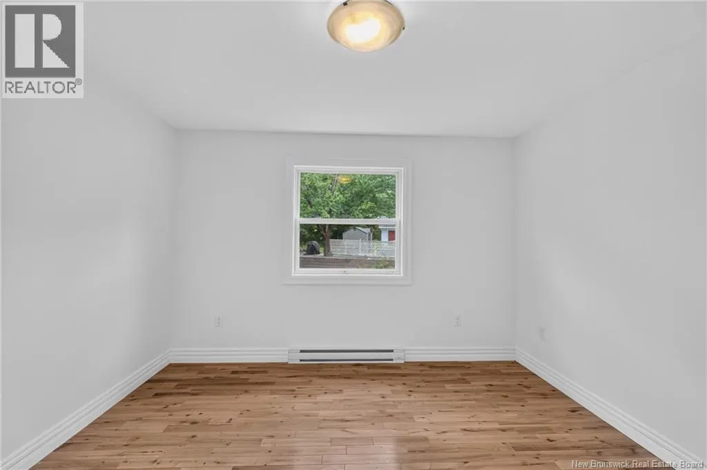 1528 Lincoln Road