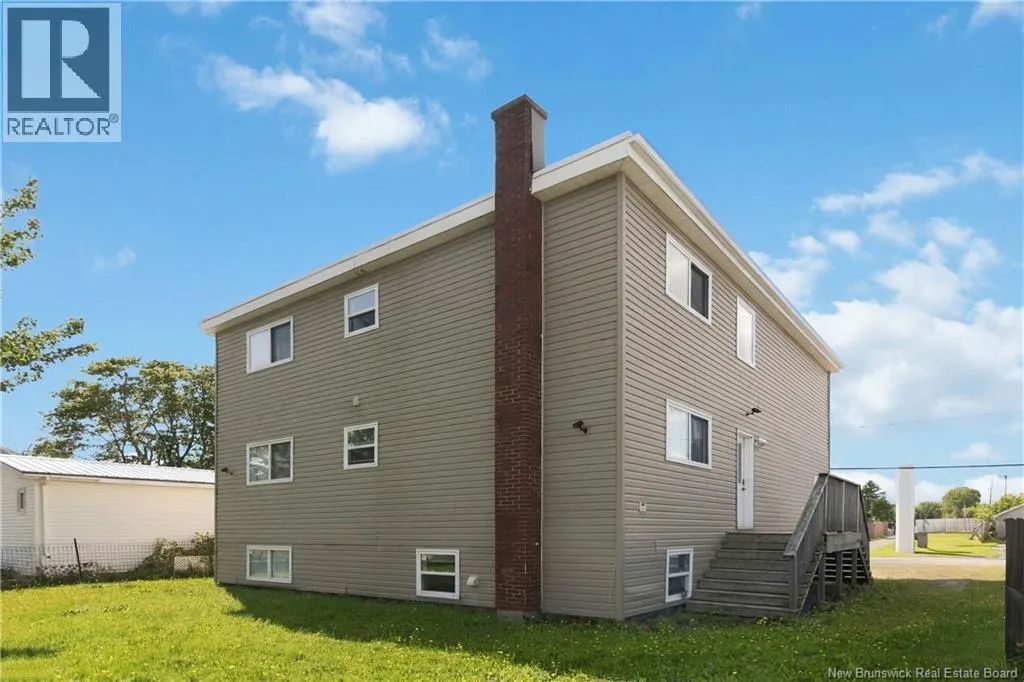 25 Terris Avenue