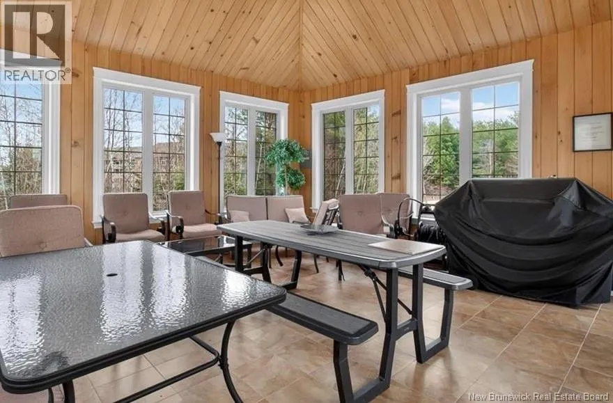 65 Diamond Head Court Unit# 206