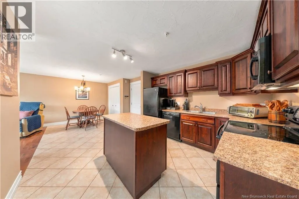 65 Diamond Head Court Unit# 206