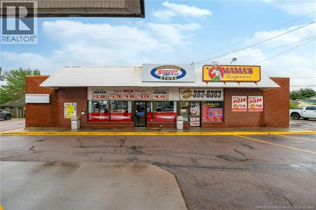 1576 Mountain Road
