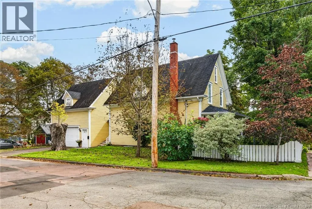 69 Rockland Drive