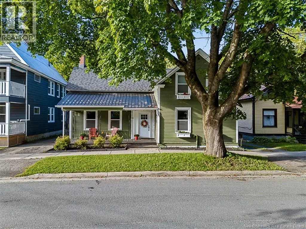 576 Charlotte Street