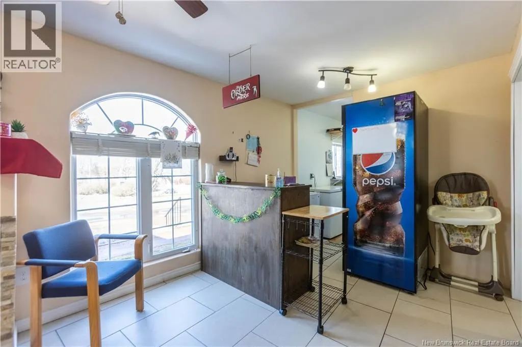 1 Woodlawn Road