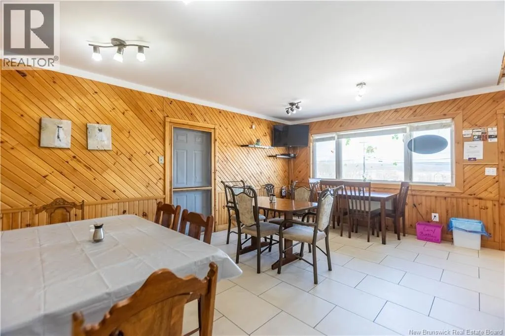 1 Woodlawn Road