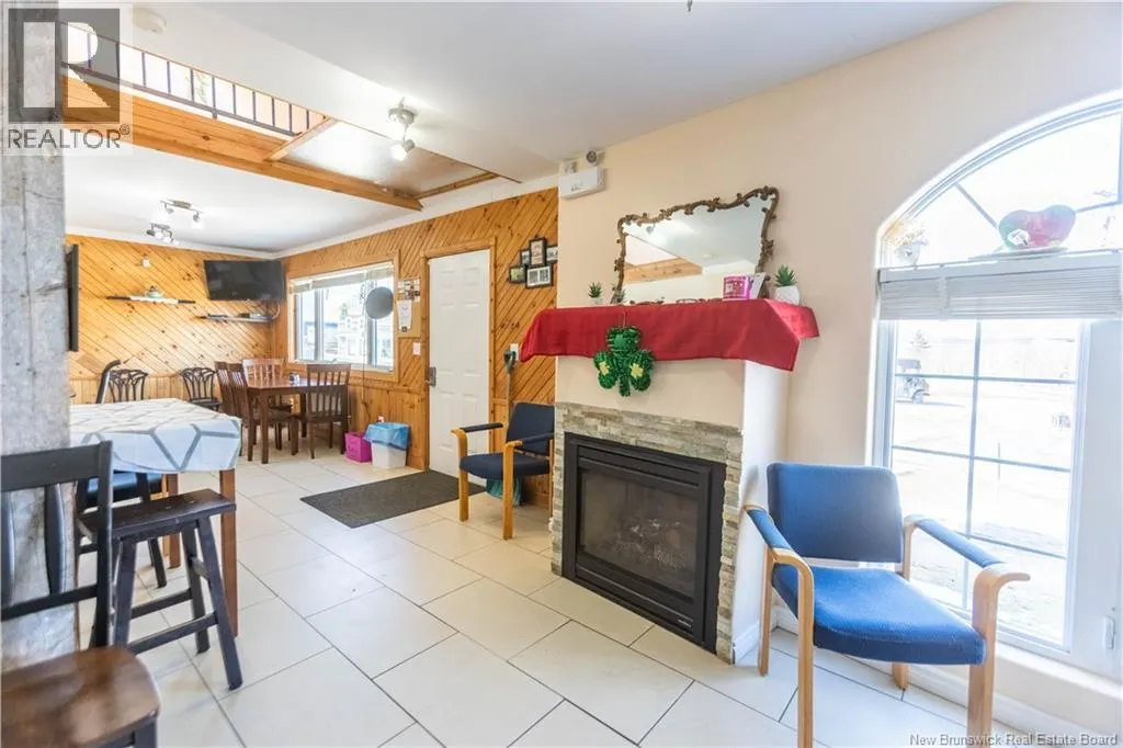 1 Woodlawn Road
