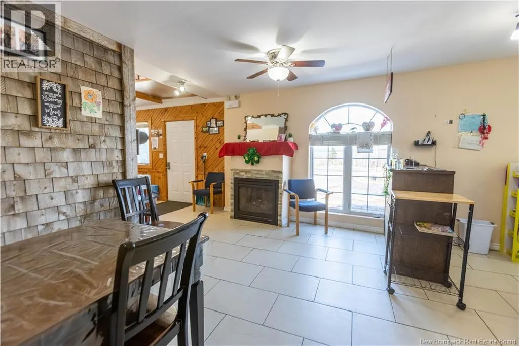 1 Woodlawn Road
