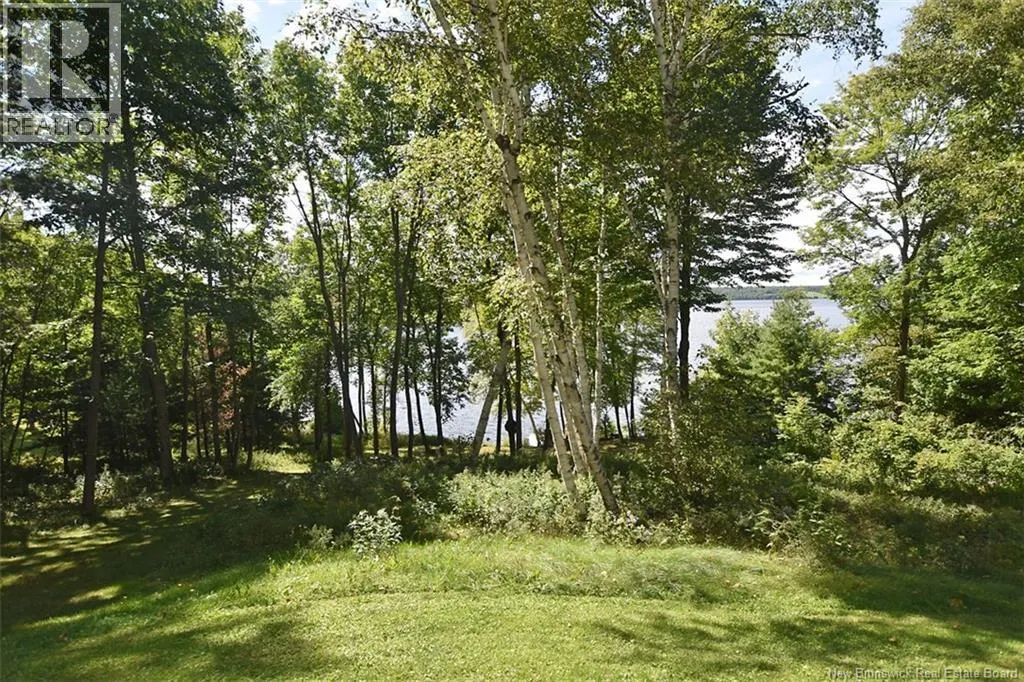 48 Lee Drive