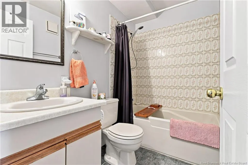 109 Biggs Street Unit# 14