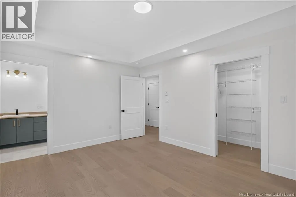 4 Stewareton Crescent