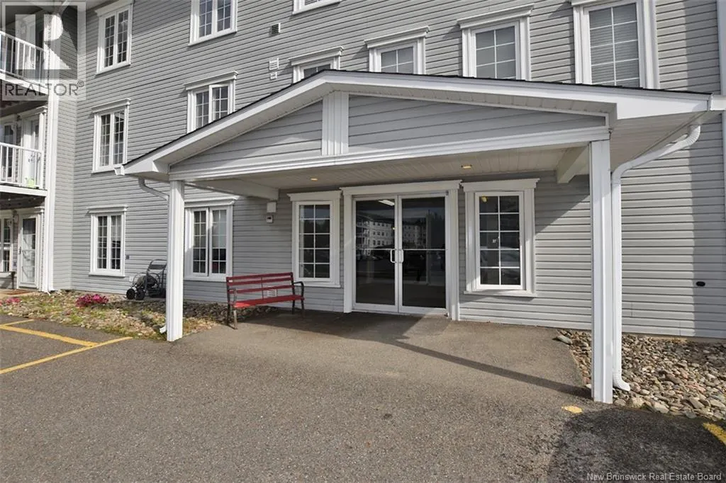 185 Reynolds Street Unit# 16