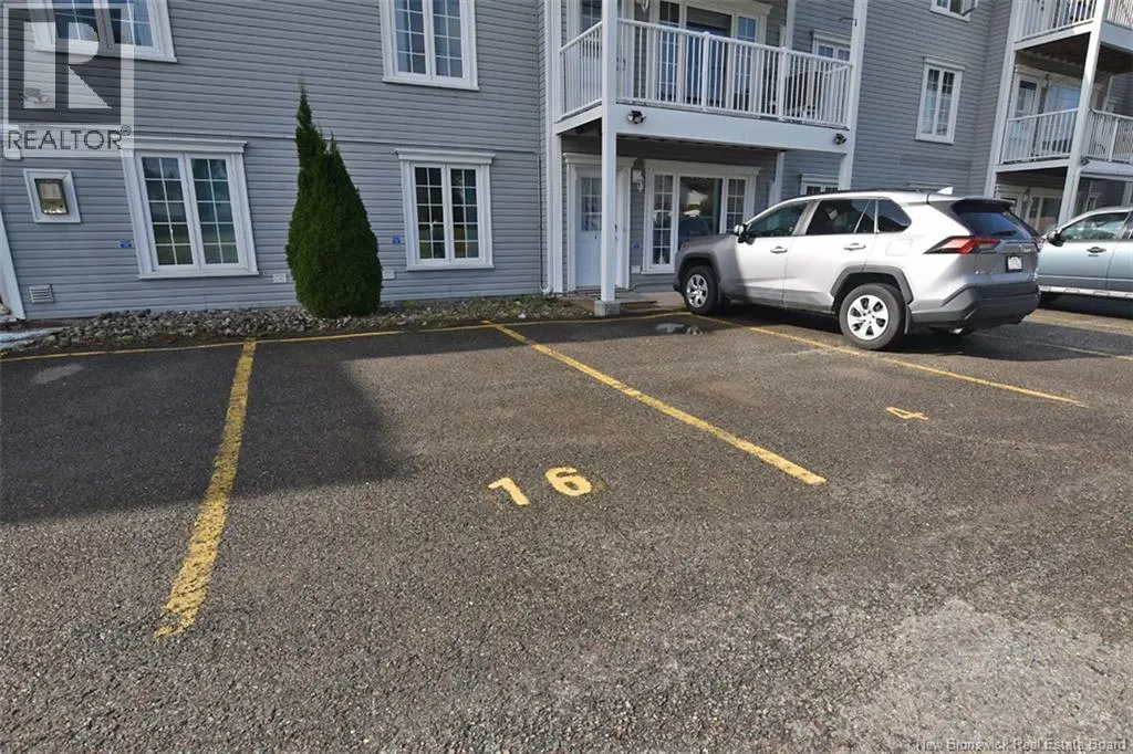 185 Reynolds Street Unit# 16