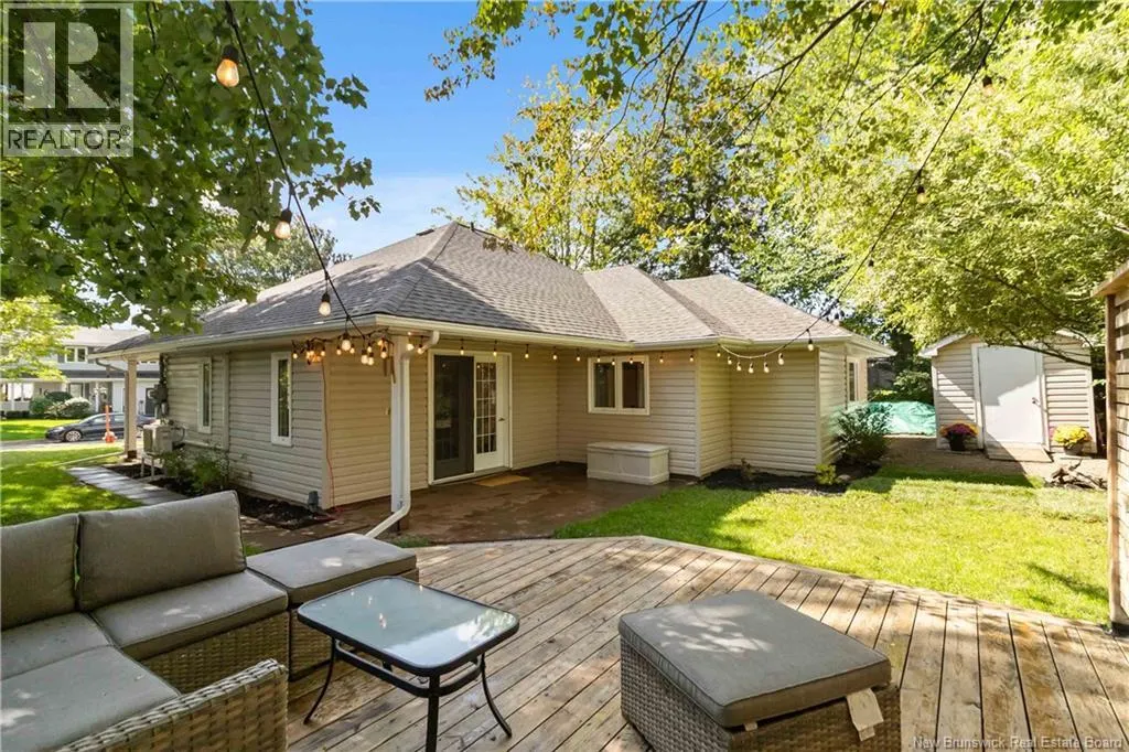 161 Morewood Crescent