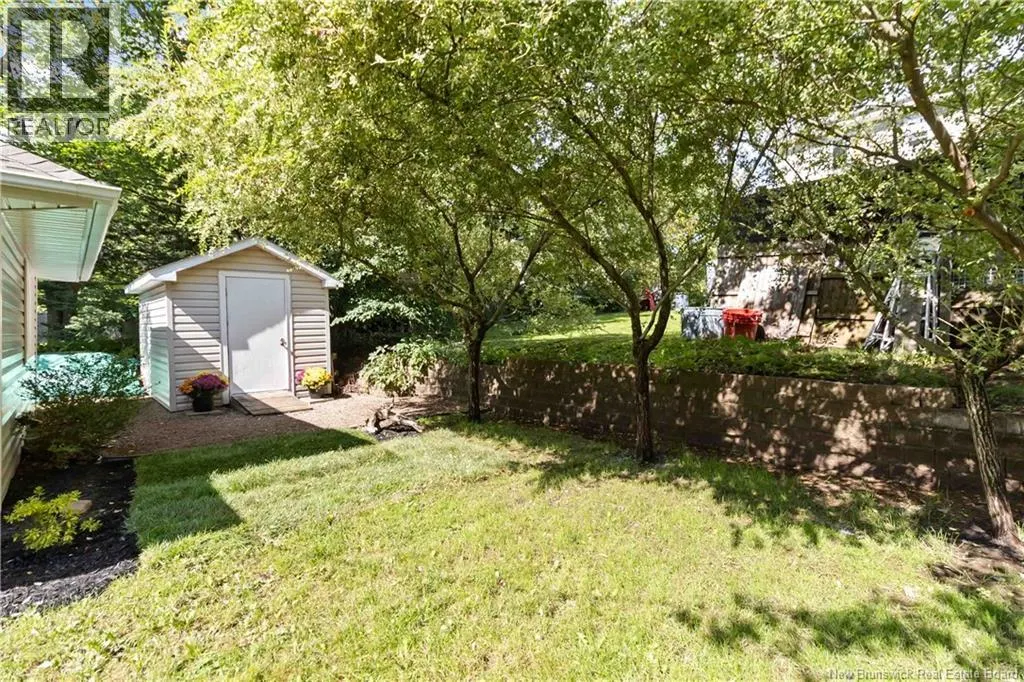 161 Morewood Crescent