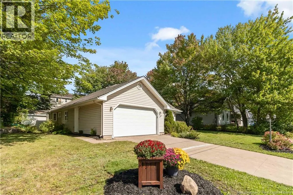 161 Morewood Crescent