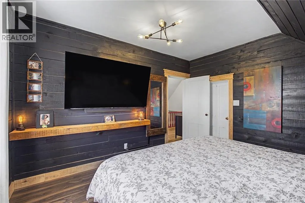 1172 Route 605