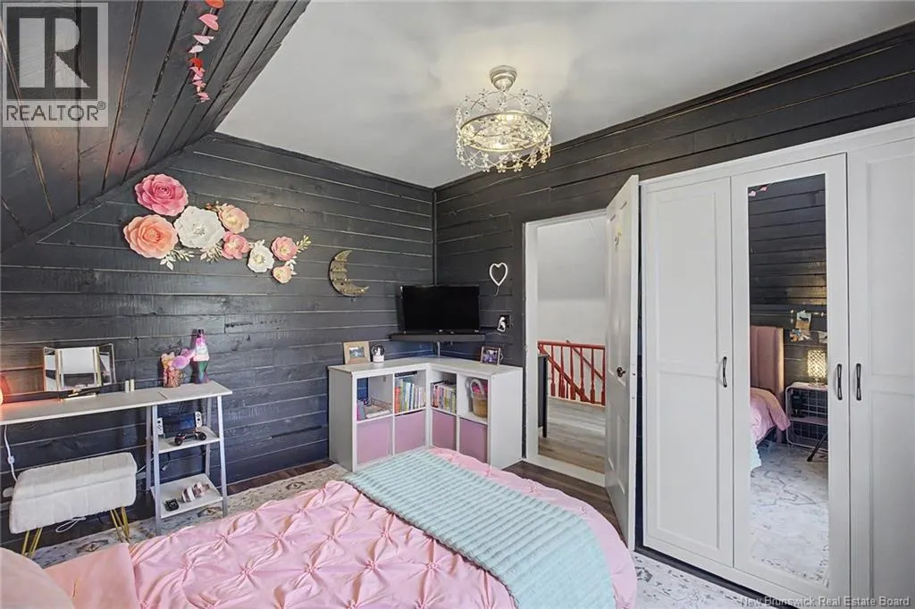1172 Route 605