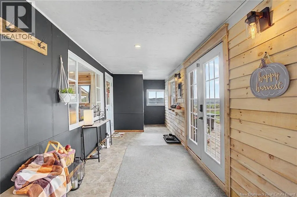 1172 Route 605
